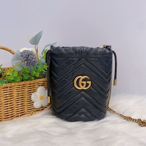 Gucci Women Pre-Loved Bag Very Good Condition
